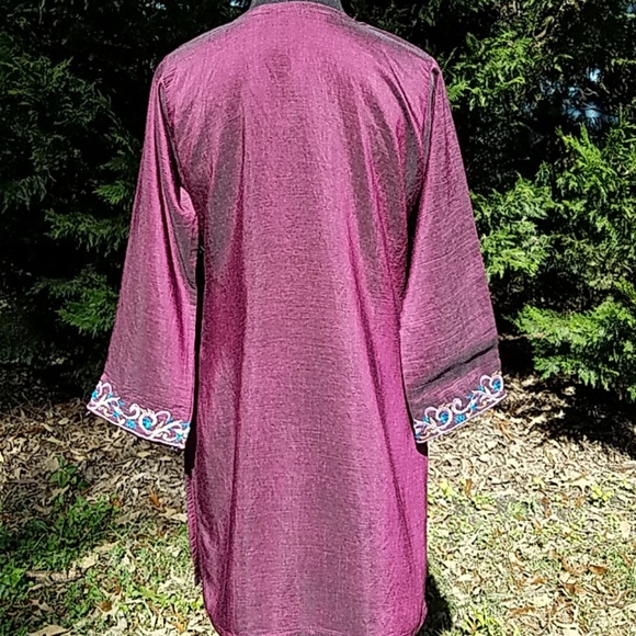 Tunic Style Top - Picture 6 of 8